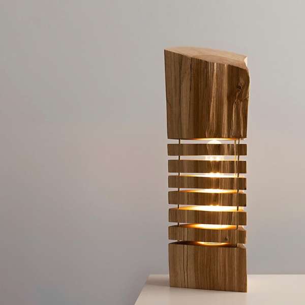 Segregated table lamp