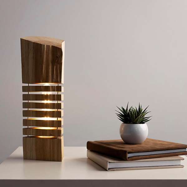 Segregated table lamp